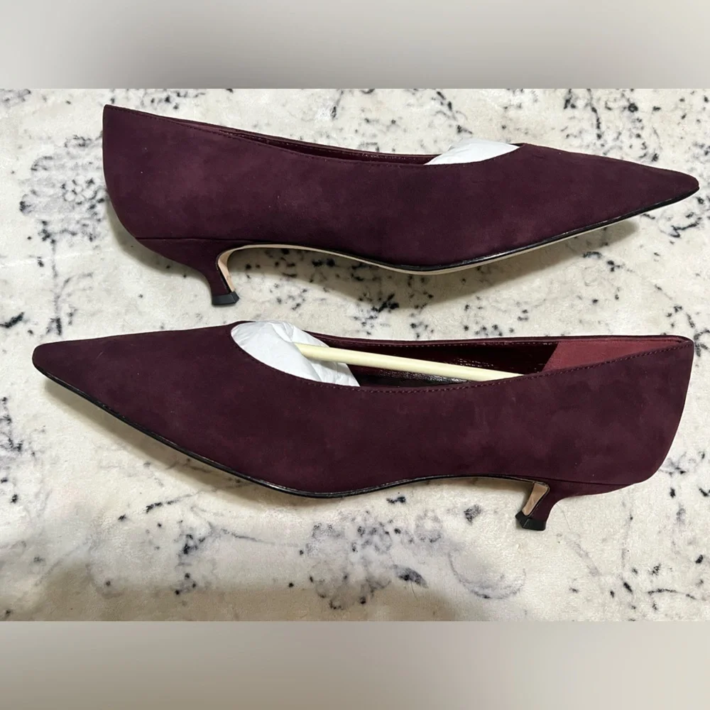 NEW Kate Spade New York Deep Russet Dale Pump with Kitten Heel - Size 9.5